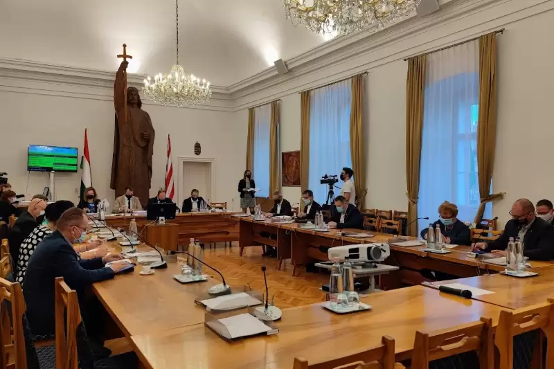 Beszámoló a 2021.11.21. napján megtartott rendes képviselő-testületi ülésről